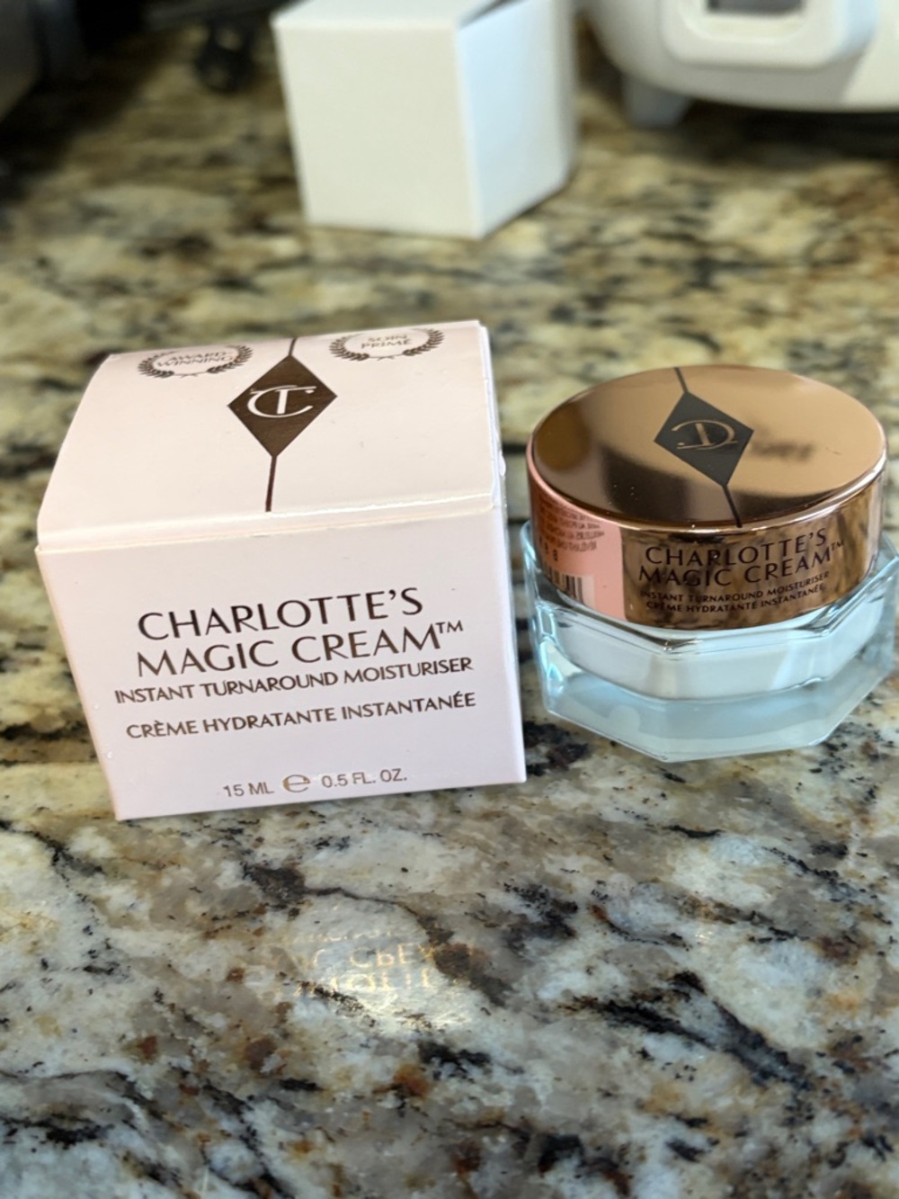 ⚡️♥️Charlotte Tilbury Magic Cream Instant Turnaround Moisturiser